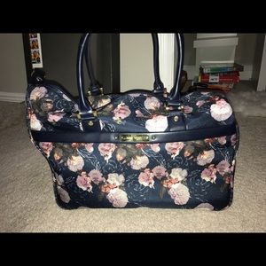 nine west floral duffle bag